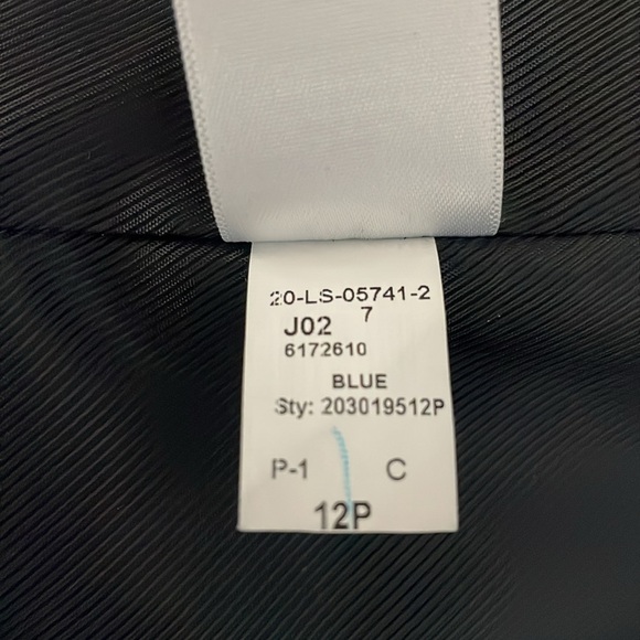 Talbots Petite Long Wool Blend Blazer Size 12P Brushed Wool Navy Blue Classic - Picture 11 of 13